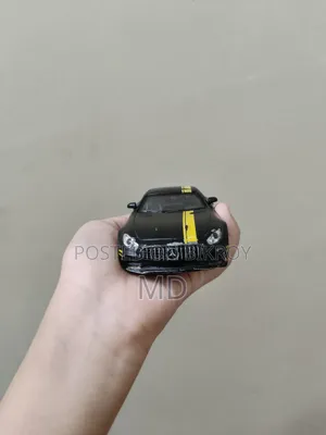 মার্সিডিজ বেঞ্জ এএমজি ডাই কাস্ট কার