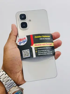 ইনফিনিক্স স্মার্ট ১০ ১২৮ জিবি হোয়াইট
