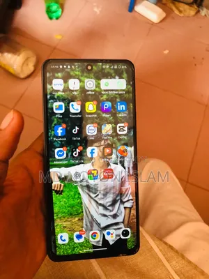 Vivo V27e 256 GB White