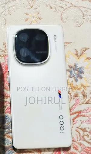 iQOO 12 512 GB White