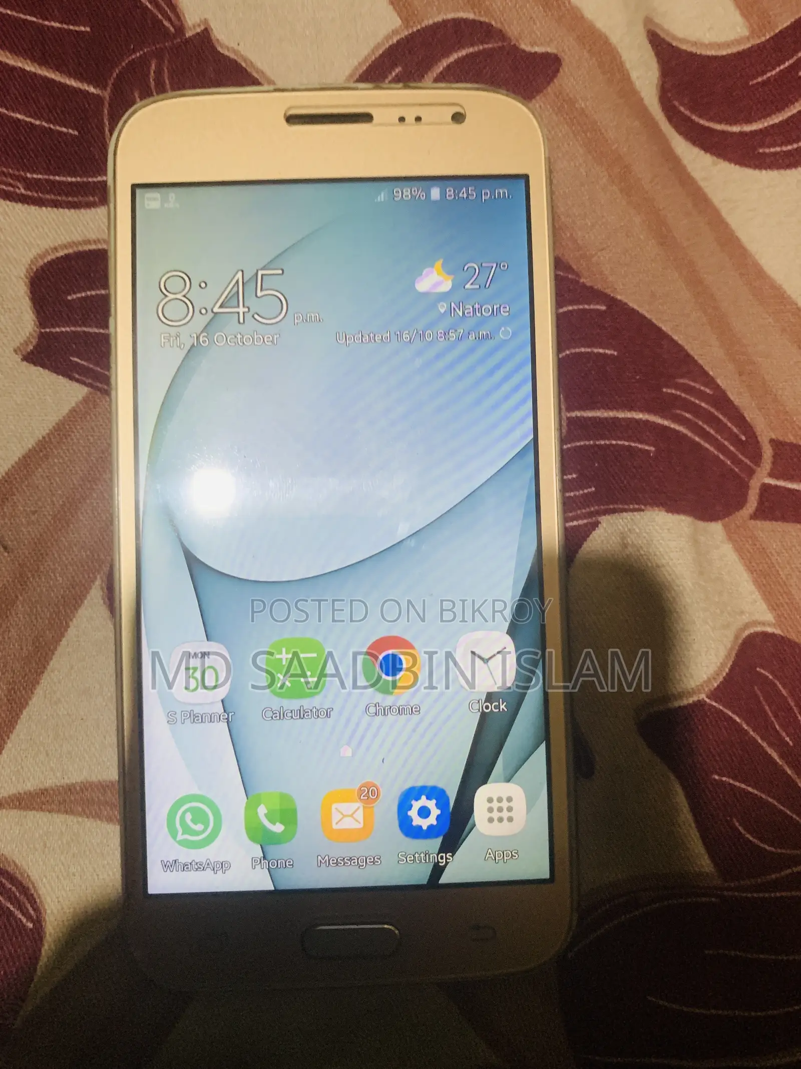 Samsung Galaxy 551 Gold