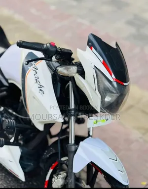 TVS Apache RTR 160 2V 2014 White