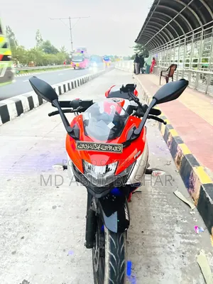 Suzuki Gixxer SF 2024 Silver