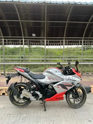 Suzuki Gixxer SF 2024 Silver