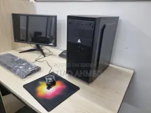 Desktop Computer Microsoft Surface Studio 16GB Intel Core i3 HDD 32GB