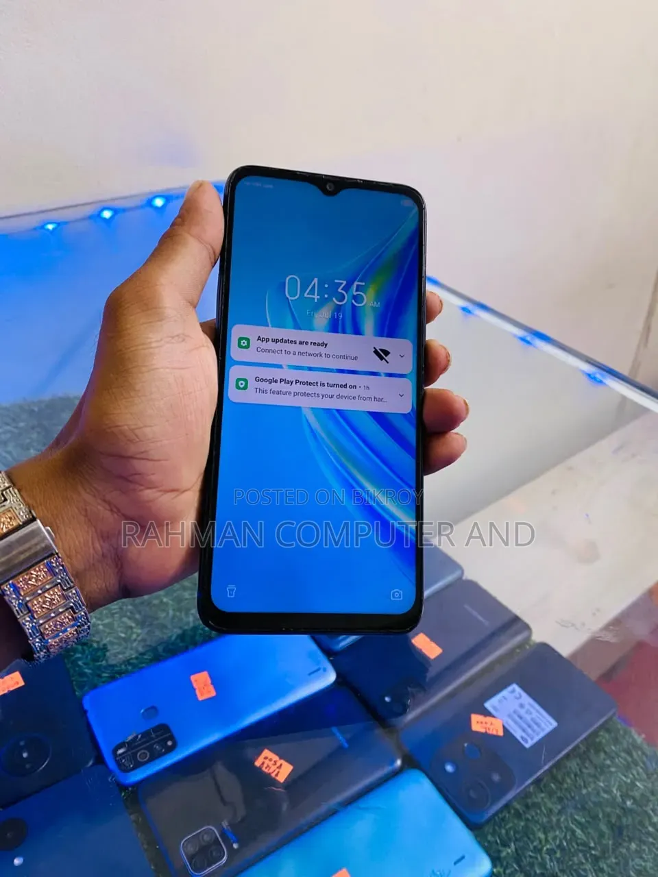 ইনফিনিক্স হট ২০আই ৬৪ জিবি কালো