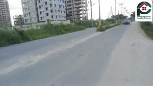 Exclusive- South-East Facing 5 Katha Plot at Basundhara, Block- L