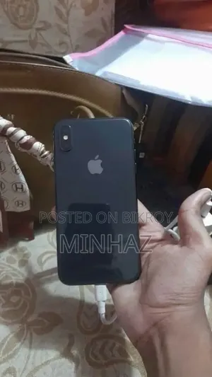 অ্যাপল আইফোন এক্সএস ম্যাক্স ২৫৬ জিবি ব্ল্যাক