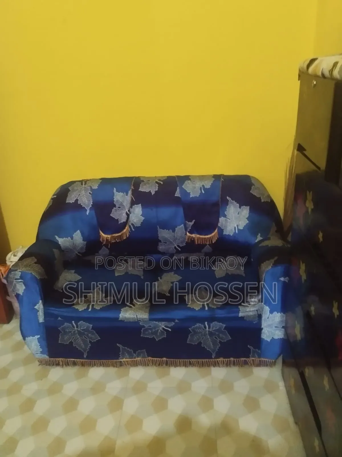 2+2=4 Seat Sofa