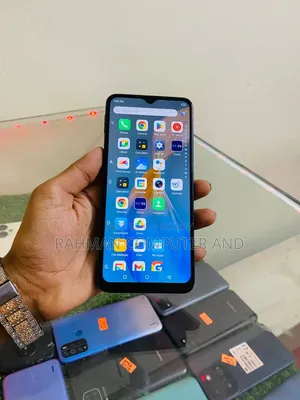 Itel P40 32 GB Black