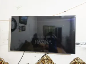Samsung 55 inch Crystal UHD Smart TV | 55AU7700