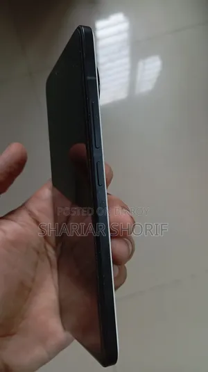 নতুন শাওমি সিভী ৪ প্রো ৫১২ জিবি কালো