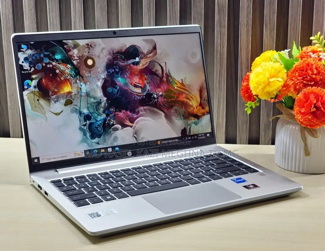 HP Laptop 8GB AMD Ryzen 512GB SSD