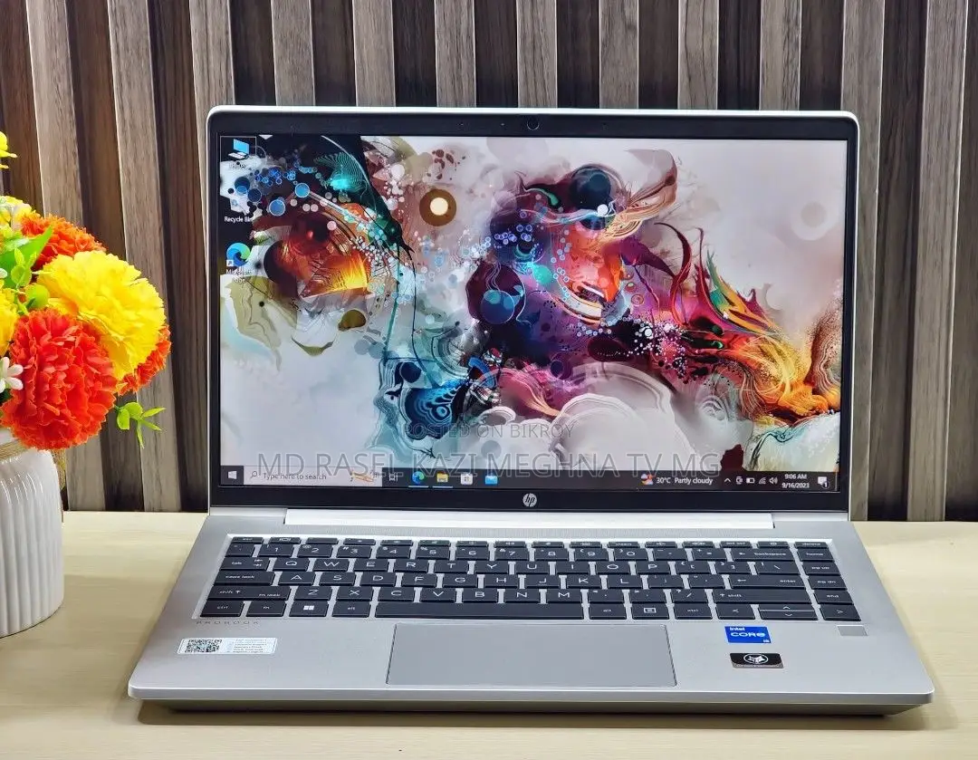 HP Laptop 8GB AMD Ryzen 512GB SSD