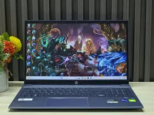 HP 8GB Intel Core i5 SSD 512GB Laptop