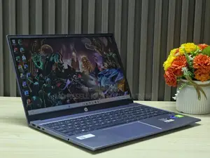 HP 8GB Intel Core i5 SSD 512GB Laptop