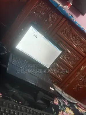 Laptop Dell Vostro 15 3520 8GB SSD 256GB