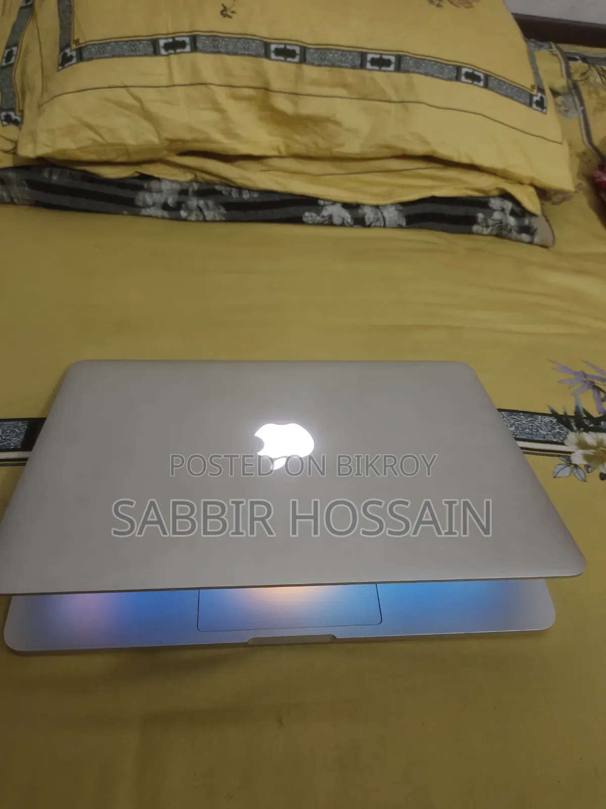 Laptop Apple MacBook Pro 2015 8GB Intel Core i5 SSD 256GB