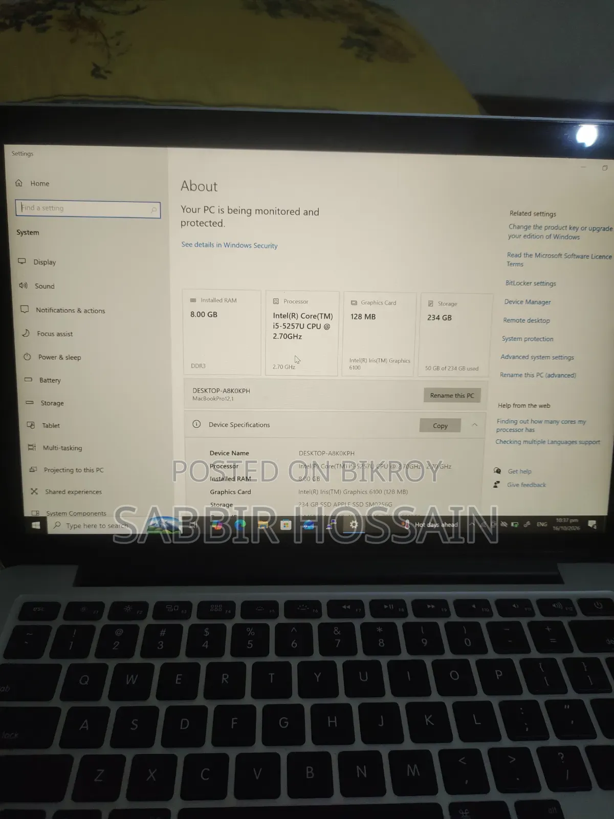 Laptop Apple MacBook Pro 2015 8GB Intel Core i5 SSD 256GB
