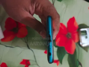 Walton Primo R8 64 GB Blue