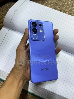 আইকিউওও জেড১০এক্স ১২৮ জিবি ব্লু