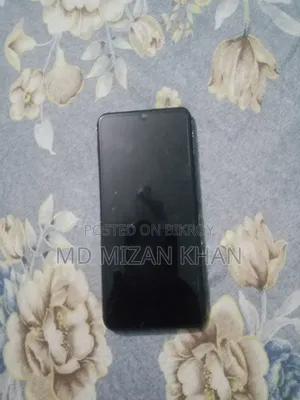 Infinix Smart 6 32 GB Silver