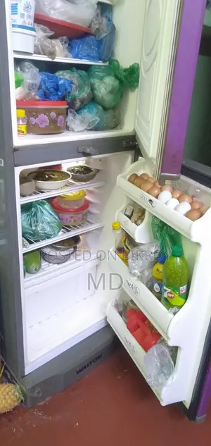 Walton Fridge 18 CFT for sale, Price 20,000 thousand, Contact