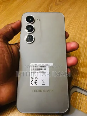 টেকনো স্পার্ক ৪০ প্রো ১২৮ জিবি নীল