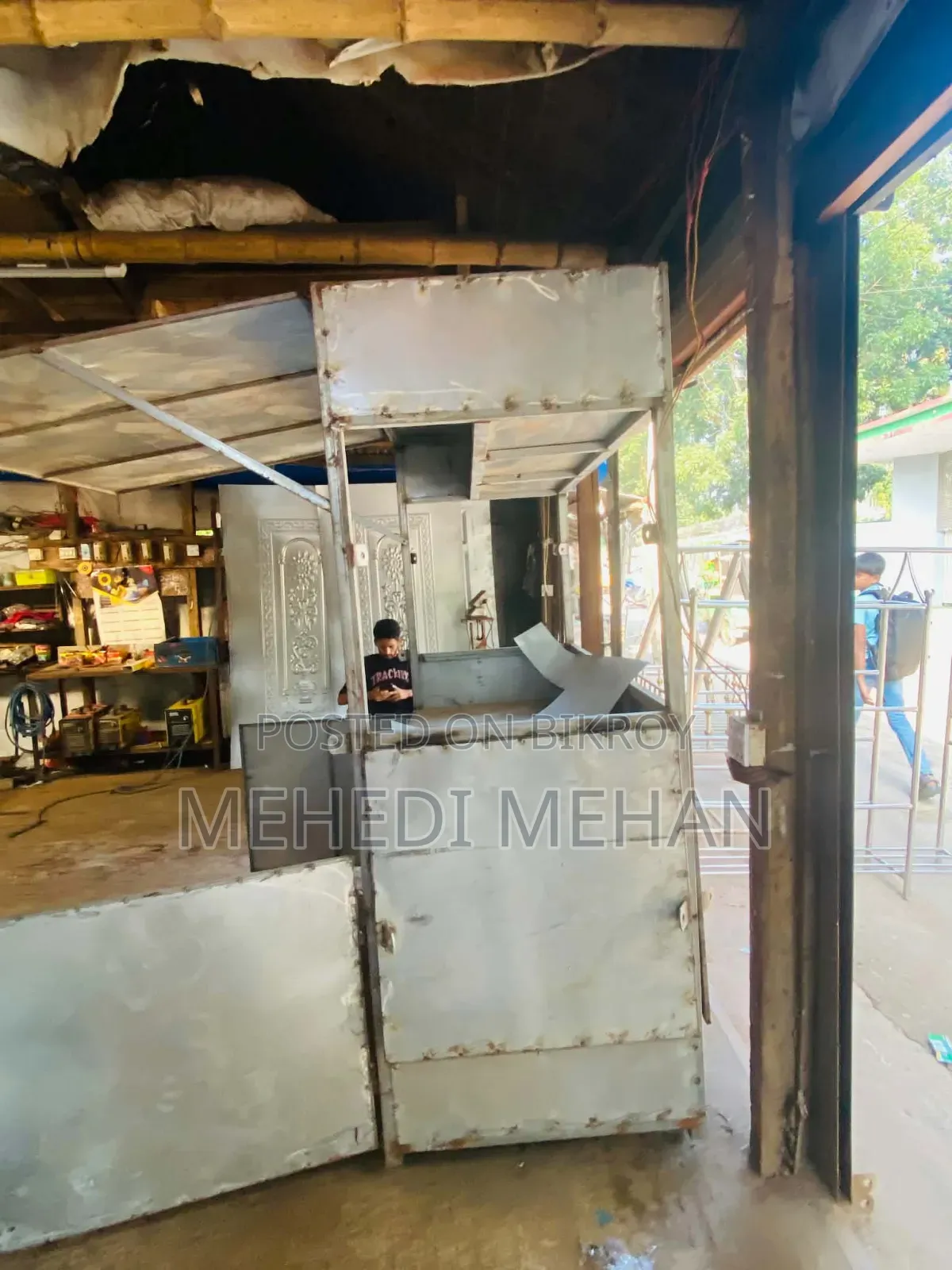 ফুড কোর্ট কার্ট