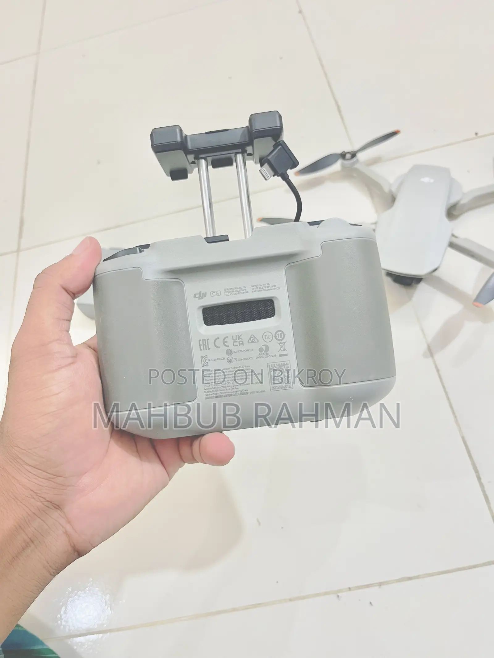 DJI Mini 2 SE Drone