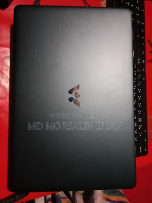 Laptop 8GB Intel Core i5 SSHD (Hybrid) 256GB
