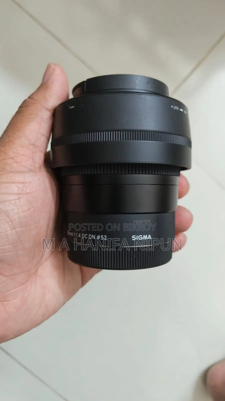 Brand New Fresh Condition Sigma 30mm F/1.4 লেন্সটি বিক্রি করা হবে।