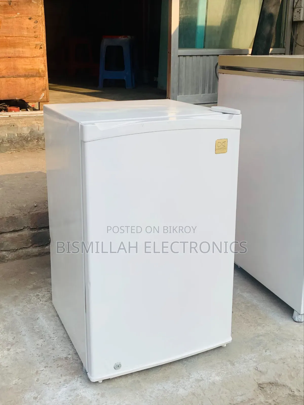 Daewoo 100 Liter Refrigerator with Deep Freezer