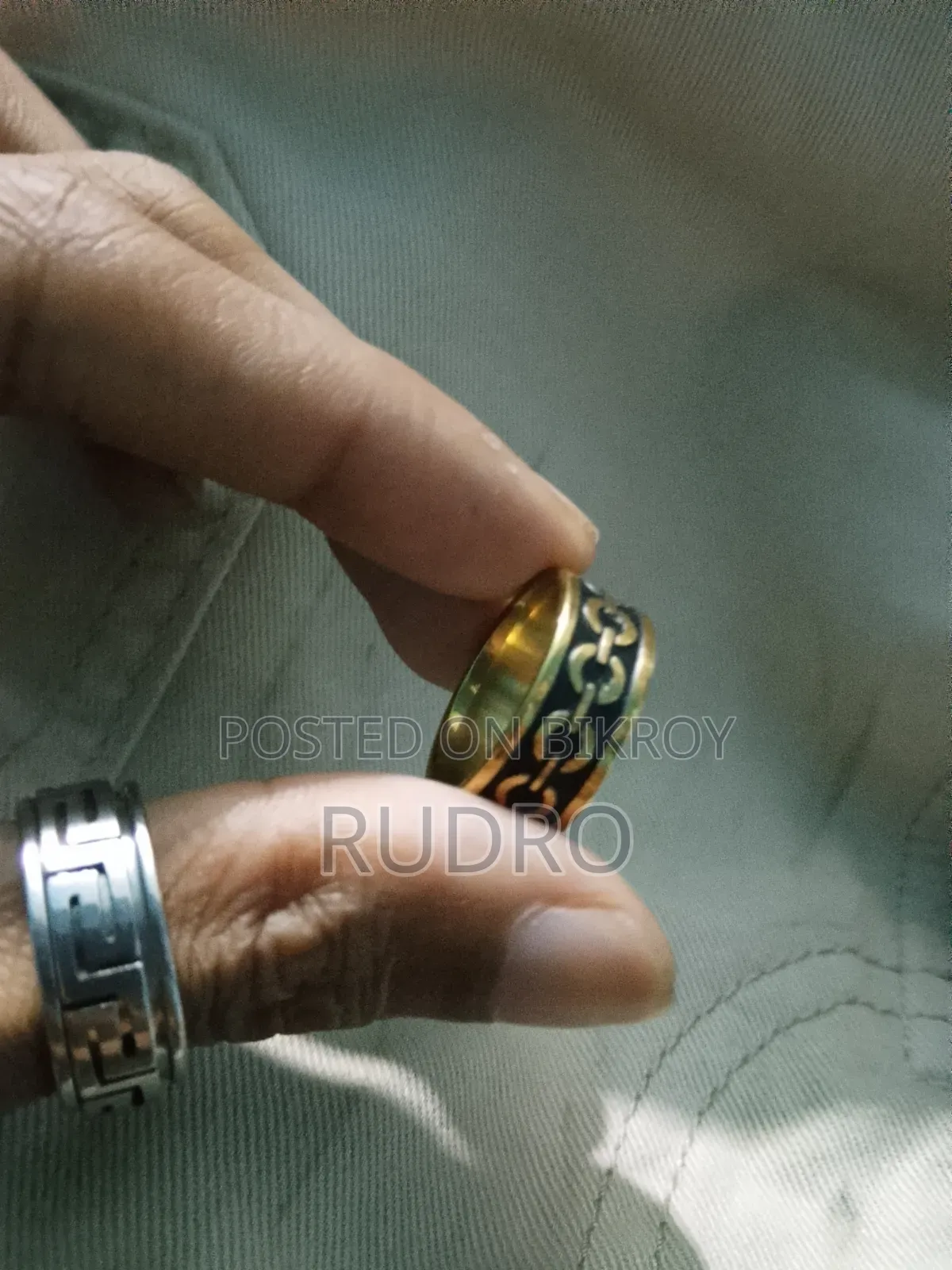 রিং গোল্ডেন কালার