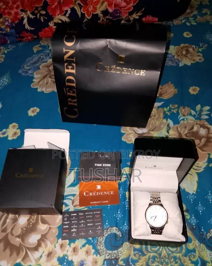 পুরুষদের জন্য ক্রেডেন্স ওয়াচ
