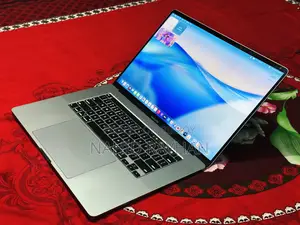 Laptop Apple MacBook Pro 2019 32GB Intel Core i7 SSD 500GB