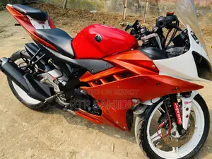 Yamaha 2012 Red
