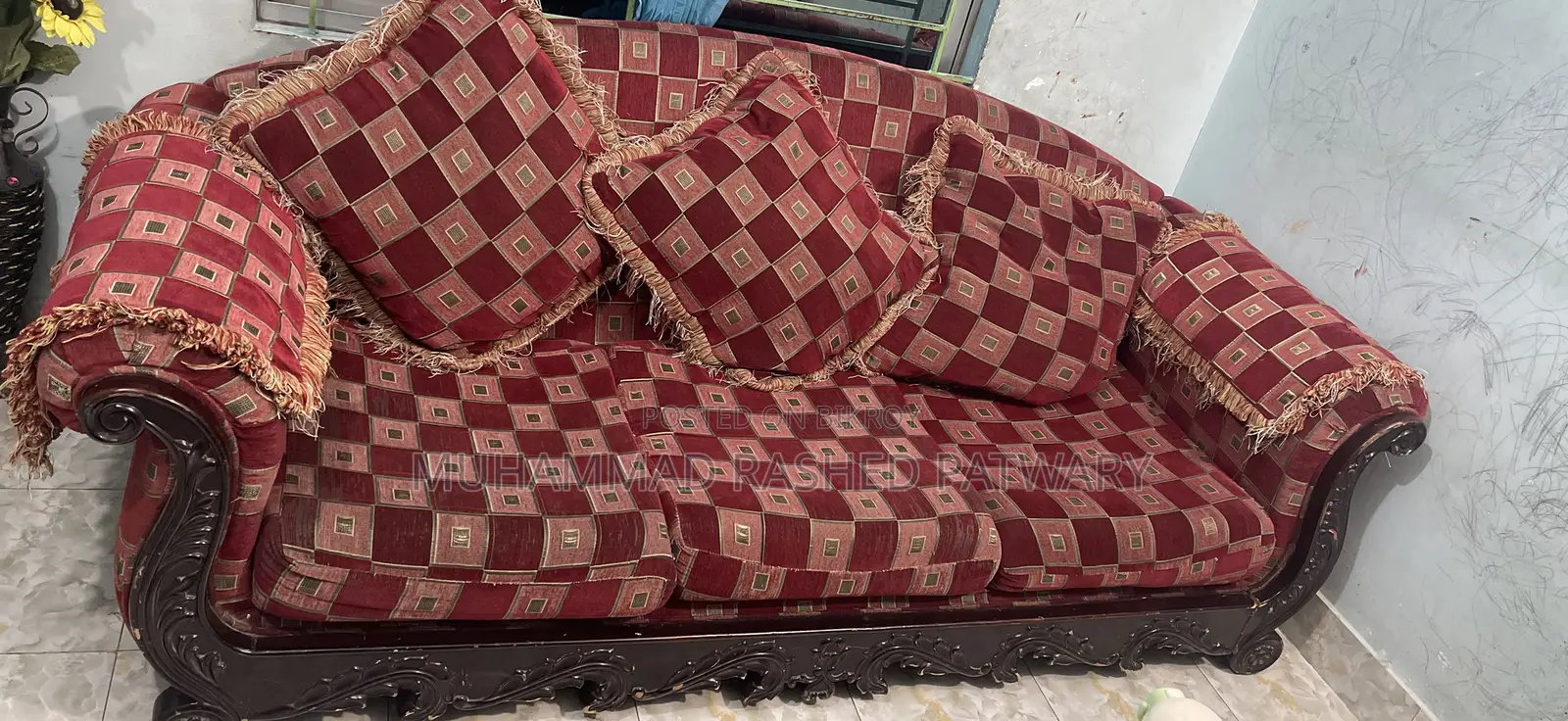 সোফা সেট হাতিল