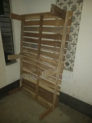 বেডরুমের জন্য খাট