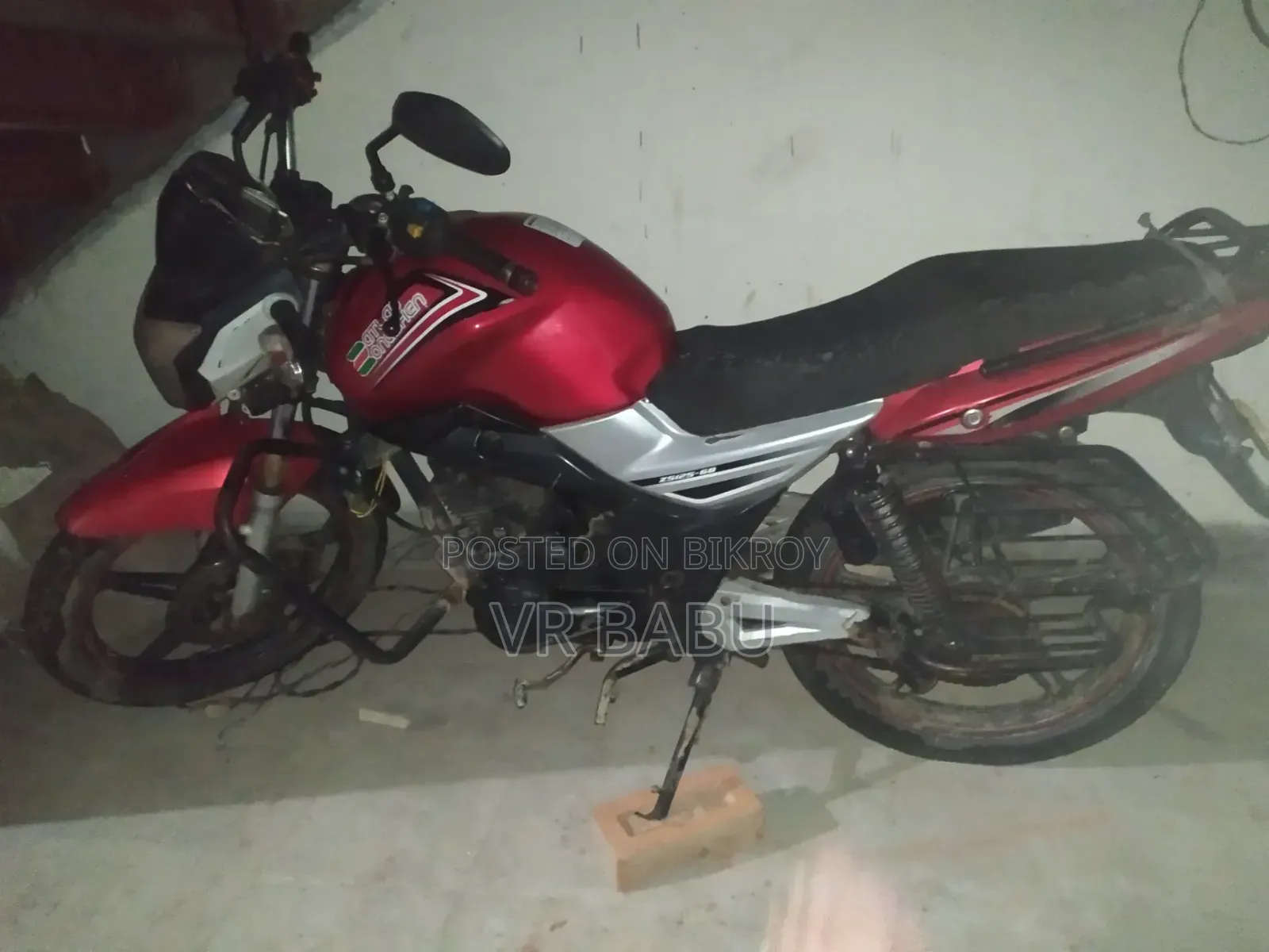 জংশেন সিজি ১২৫-৪ ২০১৮ রেড