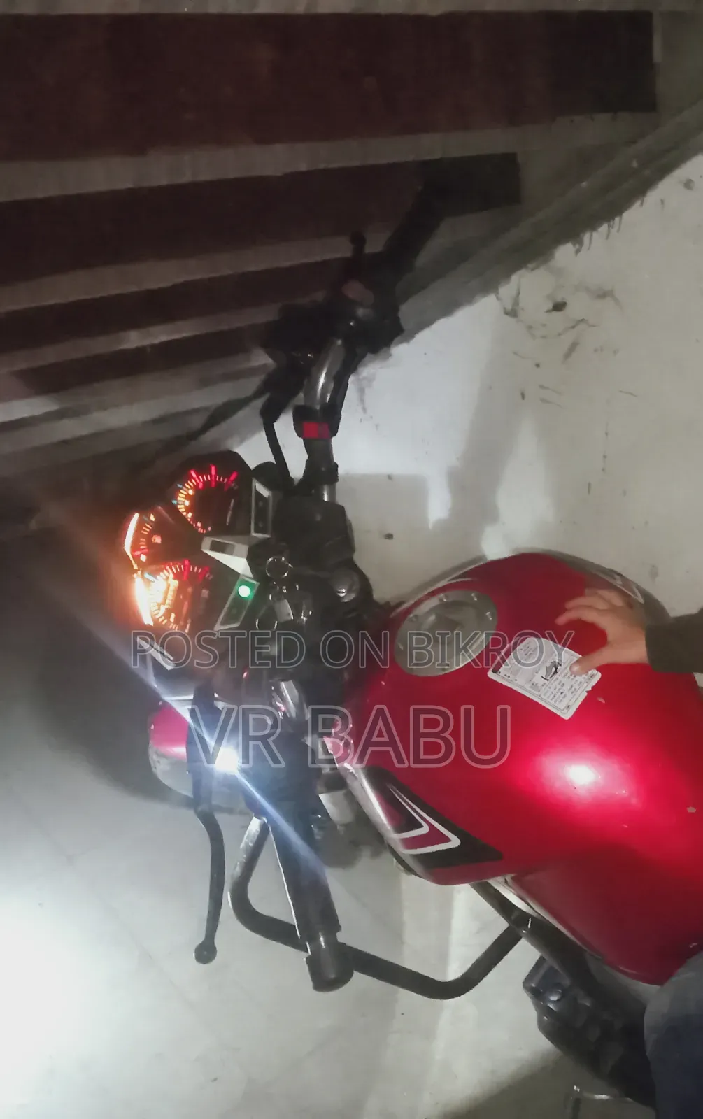 জংশেন সিজি ১২৫-৪ ২০১৮ রেড
