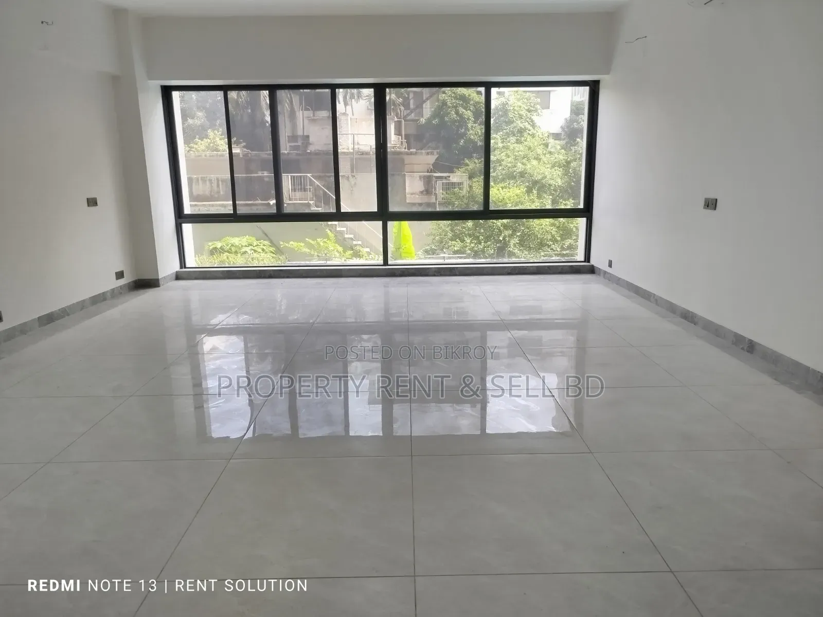গুলশানে ৪ বেডরুমের অ্যাপার্টমেন্ট বিক্রয়