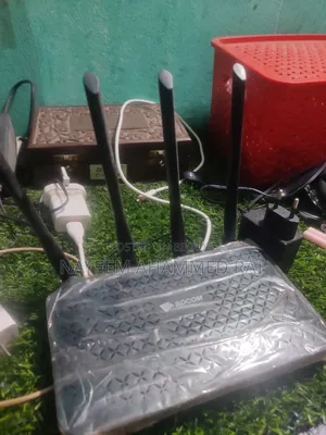 বিডিকম ডুয়াল-ব্যান্ড গিগাবিট ওয়াইফাই রাউটার