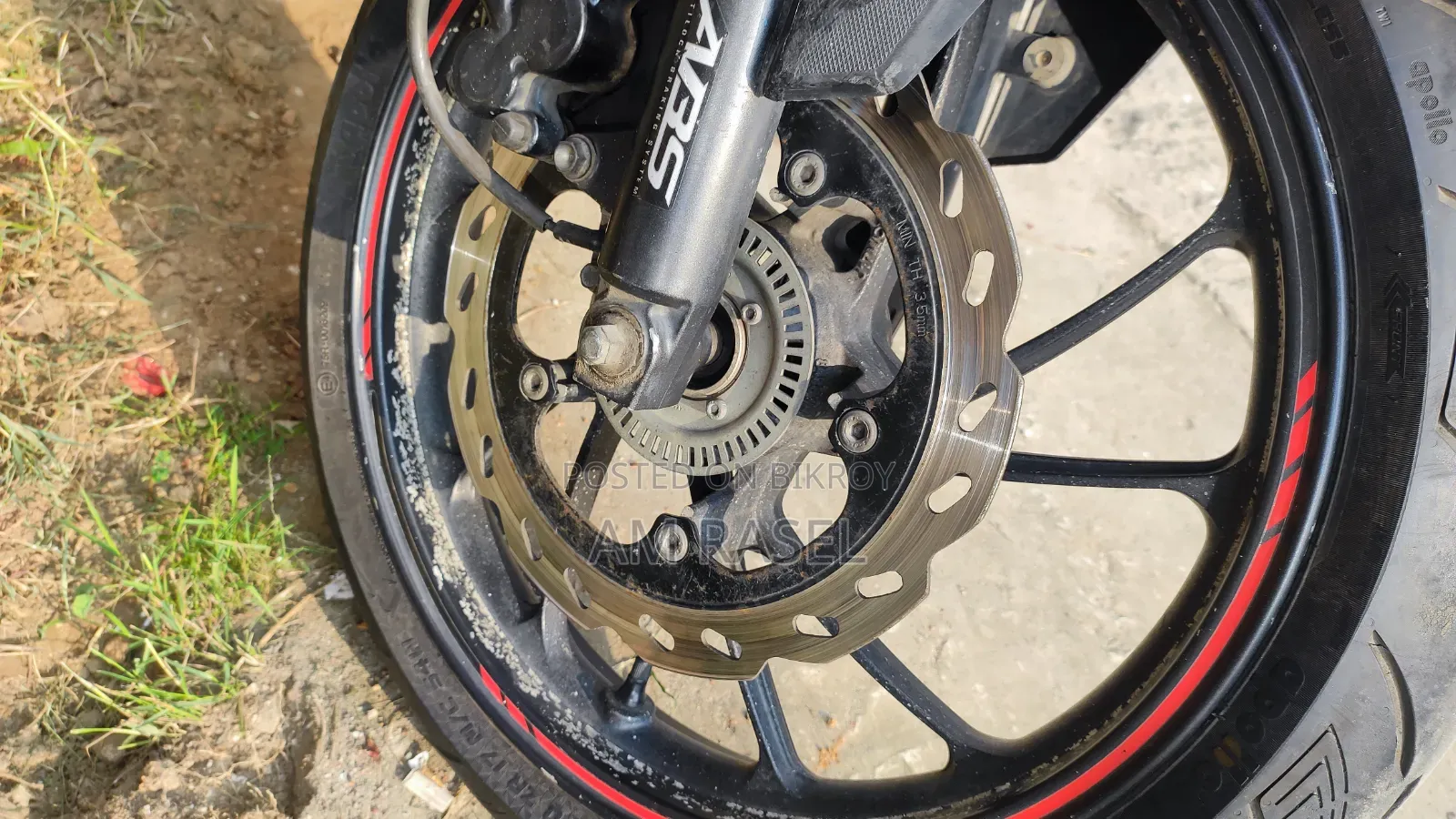 Hero Thriller 160R 2021 Red