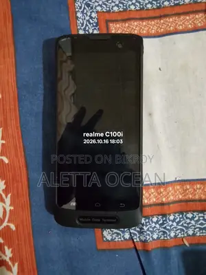 মোবাইল ফোন ৩২ জিবি কালো