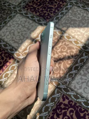 Apple iPhone 15 128 GB Green