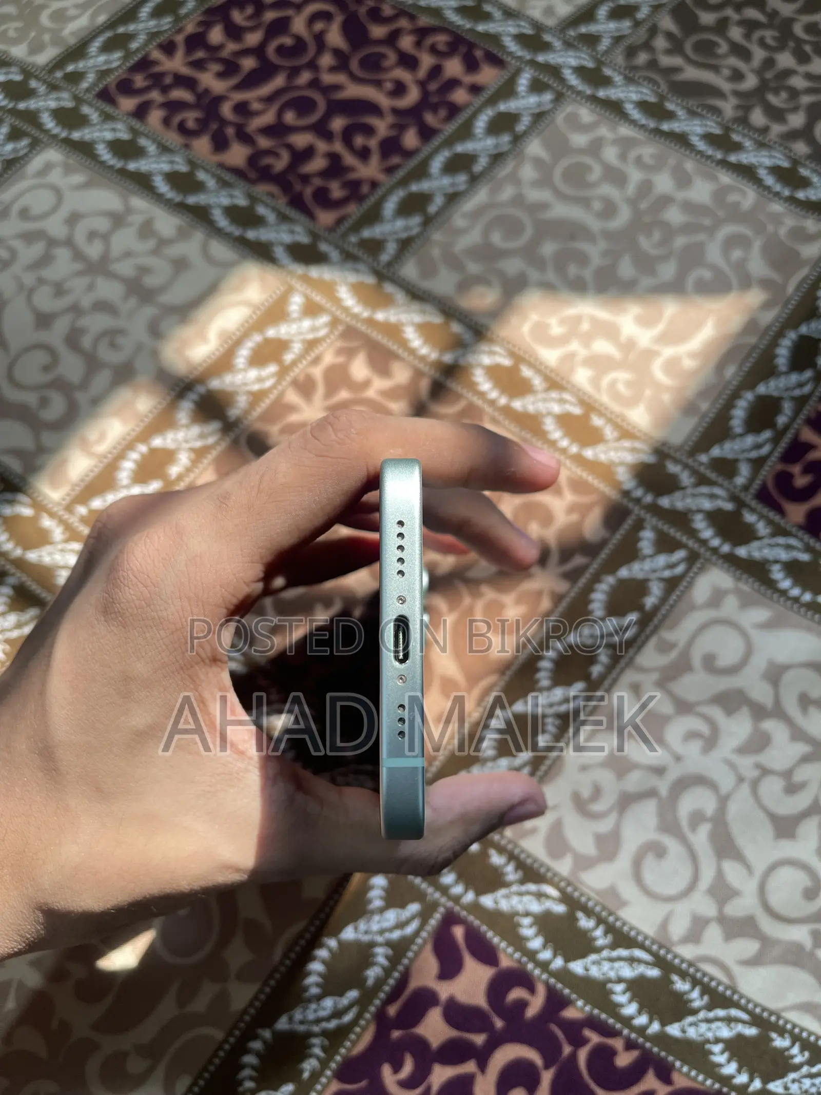 Apple iPhone 15 128 GB Green