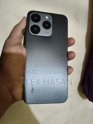 রিয়েলমি ১৫টি ২৫৬ জিবি ব্ল্যাক