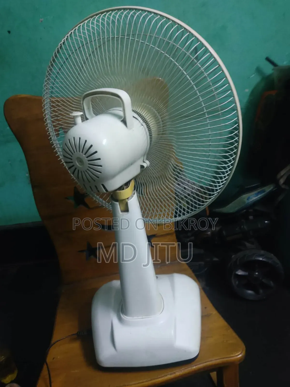 ১২ ভোল্টের চার্জার ফ্যান দুই ব্যাটারি সিস্টেম ফুল ওকে