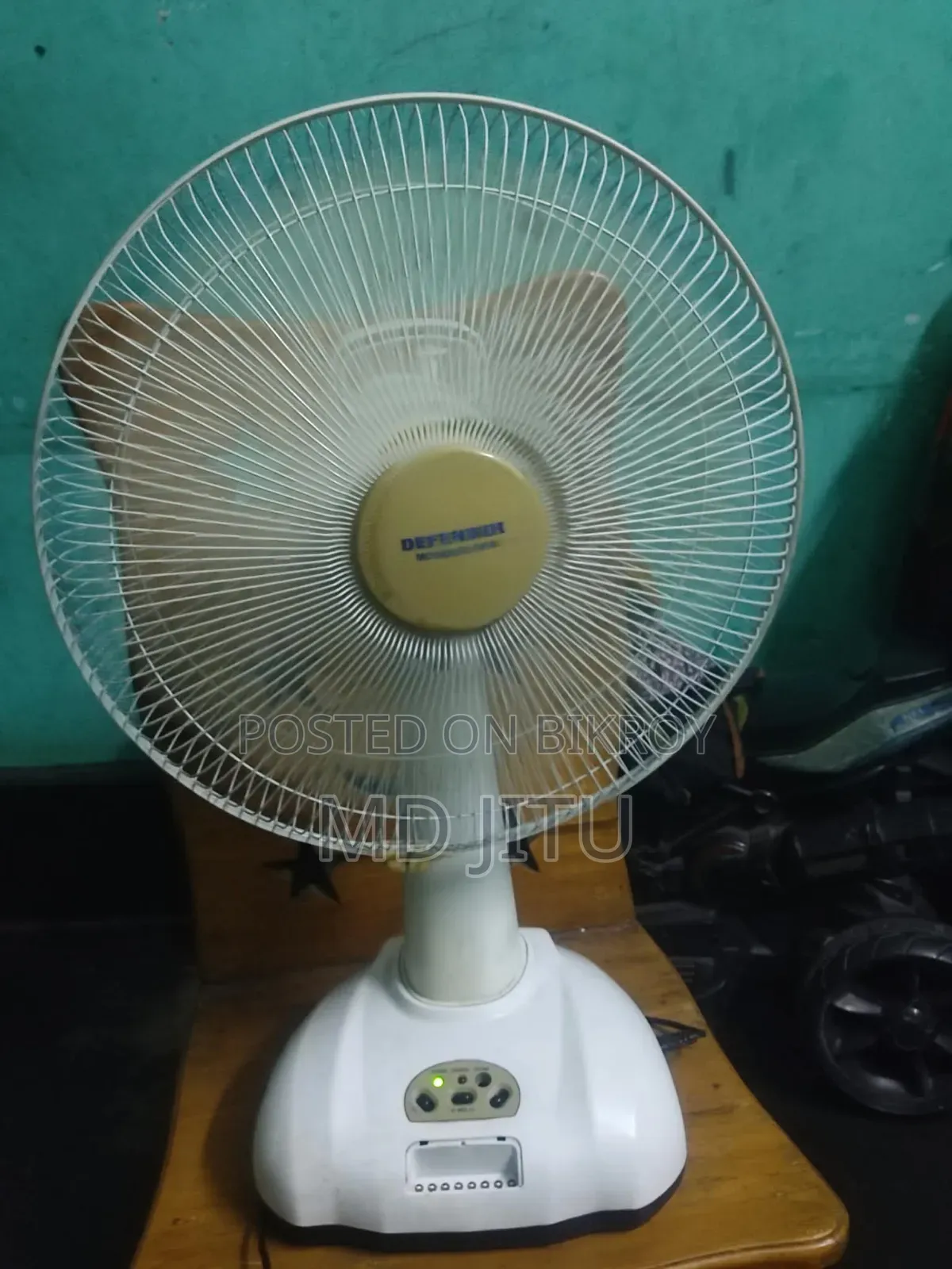 ১২ ভোল্টের চার্জার ফ্যান দুই ব্যাটারি সিস্টেম ফুল ওকে